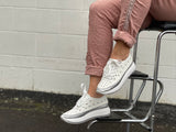 Tango's Ingrid available in 7 colours