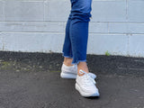 Tango's Ingrid available in 7 colours