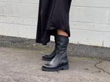 Women's boots, refined combat and biker style, quality leather boot in quality leather uppers. Full zipper with dome fastening. European, hand made in Portugal. Stylish and comfortable ankle boot. Midcalf black boot.