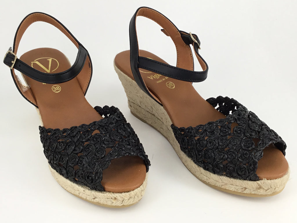Viguera Volco available in 2 colours