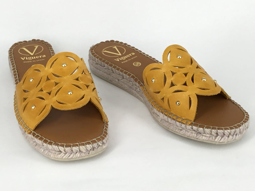 Viguera Aurora available in 3 colours