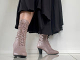 Via Nova Regan available in 2 colours