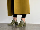Carrano Bertie available in 2 colours