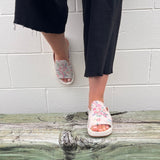 Tango's Paige available in 4 colours