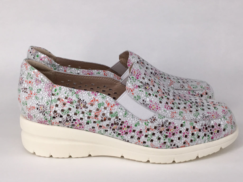 Tango's Pacific available in 4 colours