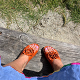 Tango's Fleur available in 4 colours