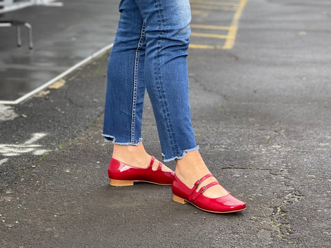 Tango's Chris available in 2 colours