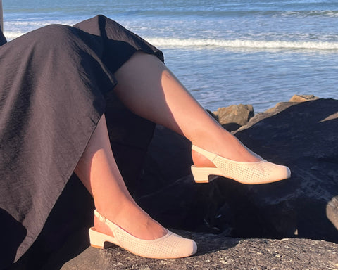 Chrissie Contour Freedom