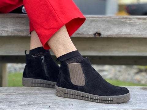 Aco Comfort Arisha available in 2 colours